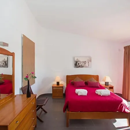 Carvoeiro Tennis - With Tennis Court And Private Heated Swimming Pool In Carvoeiro Villa Carvoeiro (Lagoa)
