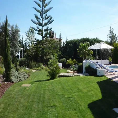 Tennis - With Tennis Court And Private Heated Swimming Pool In Villa Carvoeiro (Lagoa)